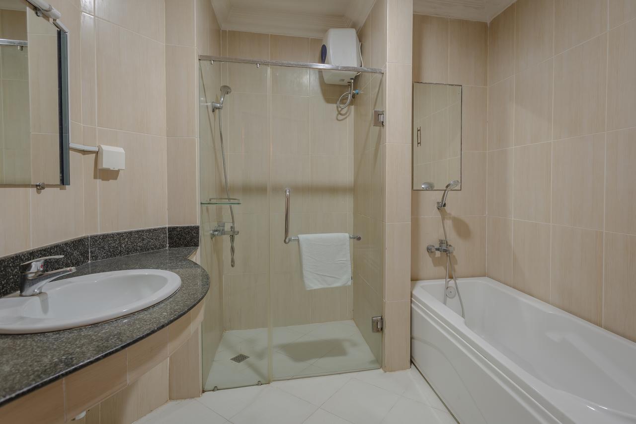Mekongview 1 Condotel พนมเปญ ภายนอก รูปภาพ
