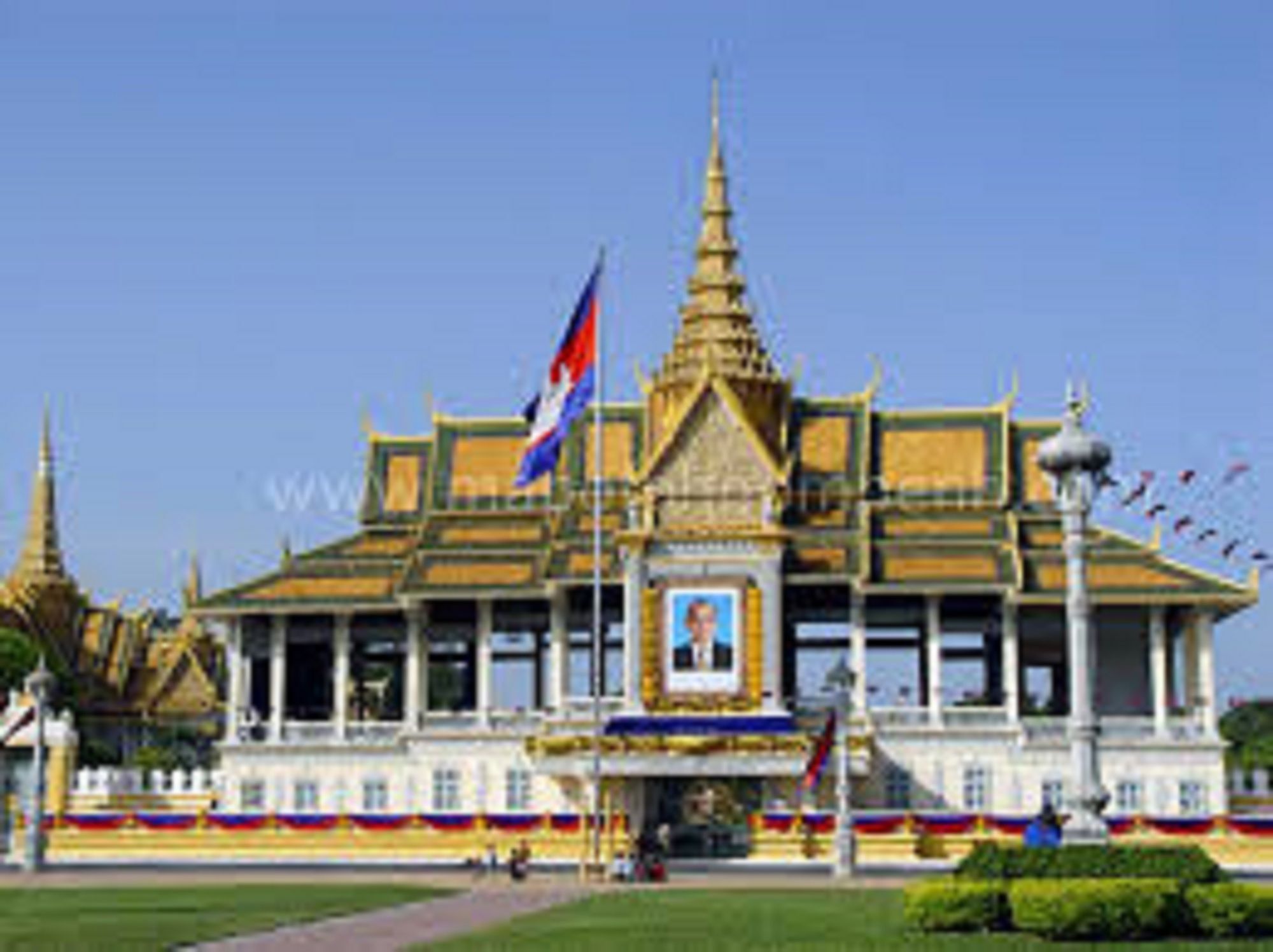 Mekongview 1 Condotel พนมเปญ ภายนอก รูปภาพ